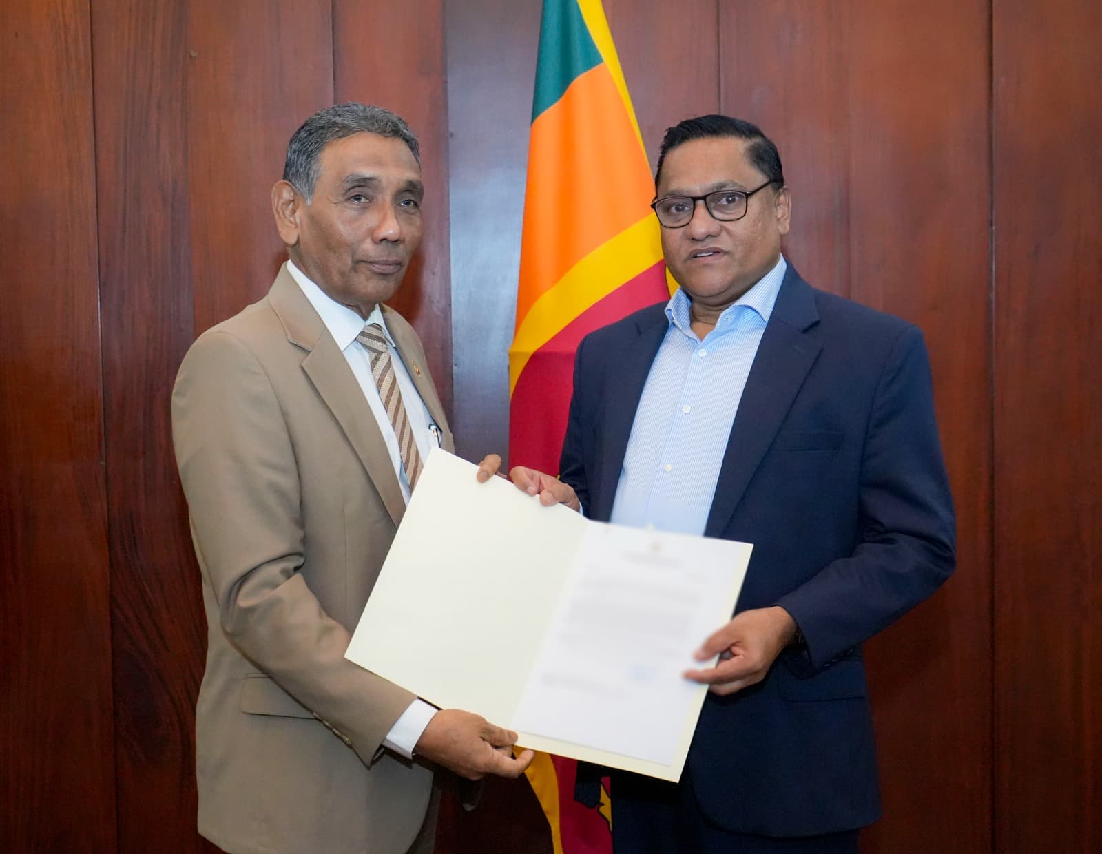 ޓެލެތޯނަށް ލިބުނު އެހީ ލަންކާ ސަރުކާރާ ހަވާލުކޮށްފި